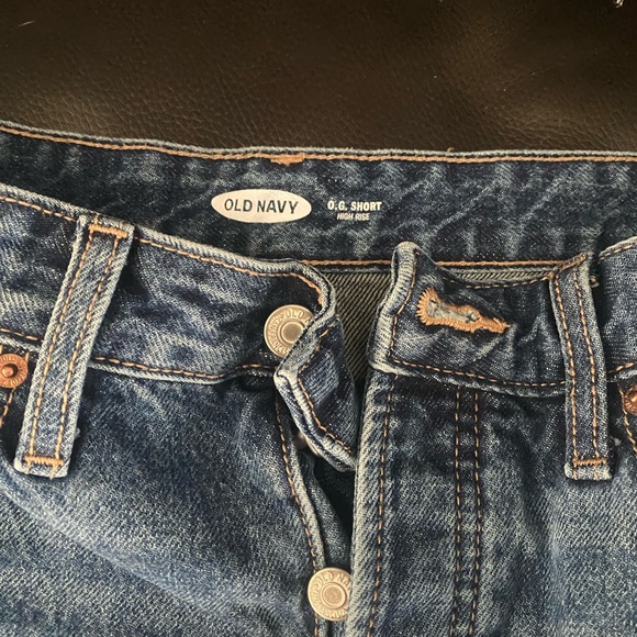 Women’s old navy American flag high rise o.g. Short size 2 - Picture 2 of 4